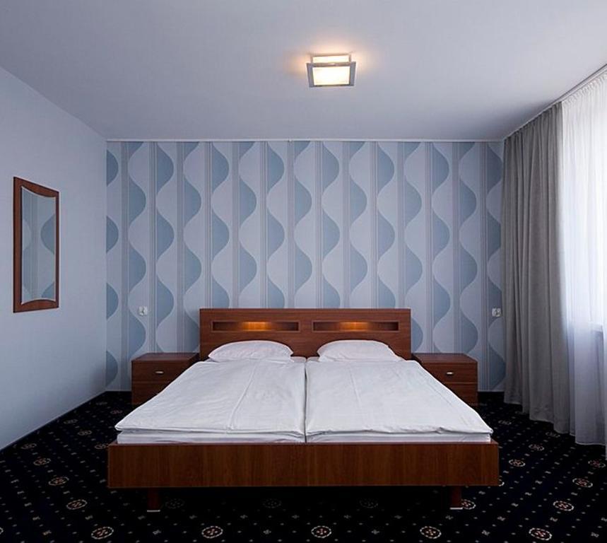 Hotel Naramowice Poznań Exteriör bild